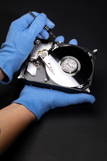 Recovering Data from Corrupted Hard Drives: Methods and Best Practices